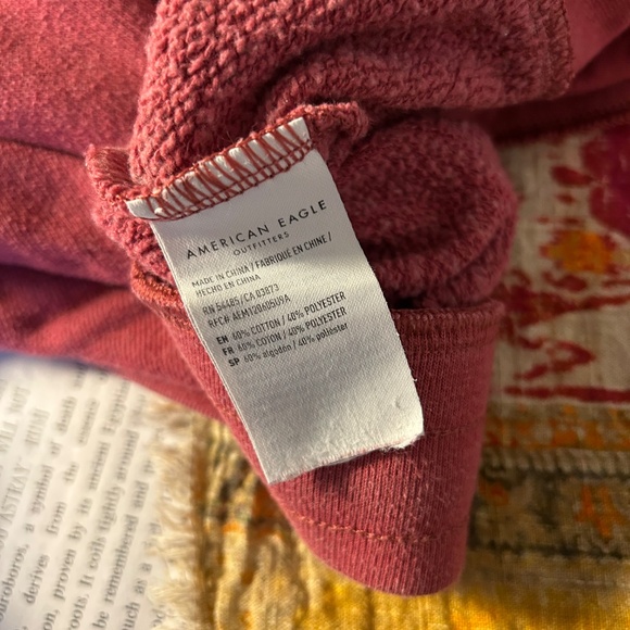 American Eagle red joggers - Picture 3 of 4